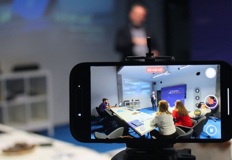 YoungLink úspěšně dokončil projekt CzechInvestu „Internacionalizace začínajících podniků“